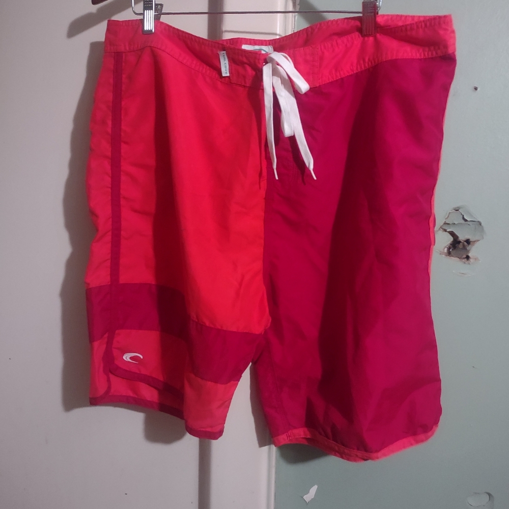 Men's size 38 Red Teal Cove Swim Trunks